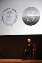 Massimo Vignelli a Salerno. Lectio Magistralis al Teatro Verdi. La presentazione del brand. Salerno, 22 Novembre 2011.